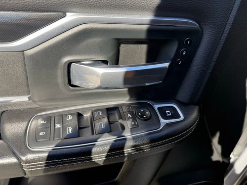 Used 2019 RAM 2500 Laramie image 10