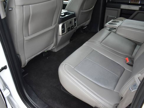 Used 2020 Ford F150 Lariat RWD image 24