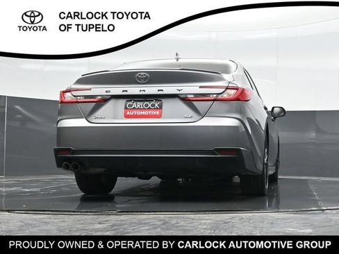 Used 2025 Toyota Camry SE w/ Convenience Package FWD image 37