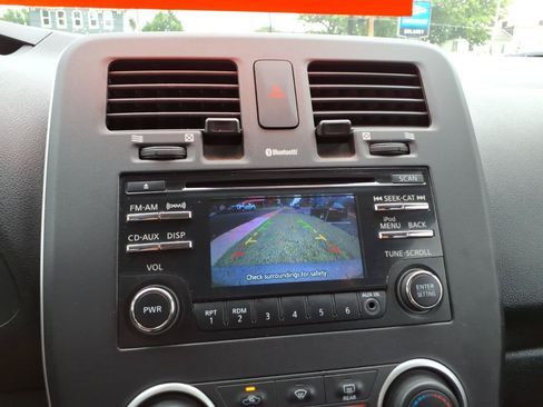 Used 2015 Nissan Leaf S FWD image 20