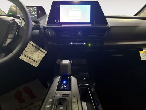 New 2026 Toyota Prius Plug-In Hybrid FWD image 14