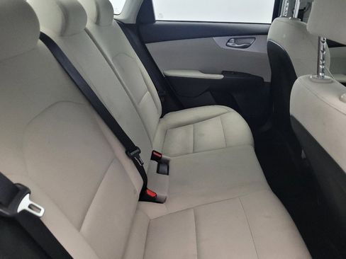Used 2023 Kia Forte LXS w/ LXS Technology Package FWD image 19