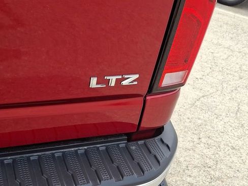Used 2026 Chevrolet Silverado 2500 LTZ w/ LTZ Plus Package AWD/4WD image 32