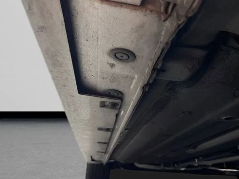 Used 2013 Nissan Sentra SR w/ Driver Pkg image 14