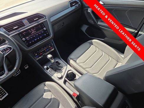 Used 2024 Volkswagen Tiguan SEL R-Line AWD/4WD image 12