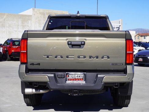 New 2025 Toyota Tacoma TRD Sport image 5
