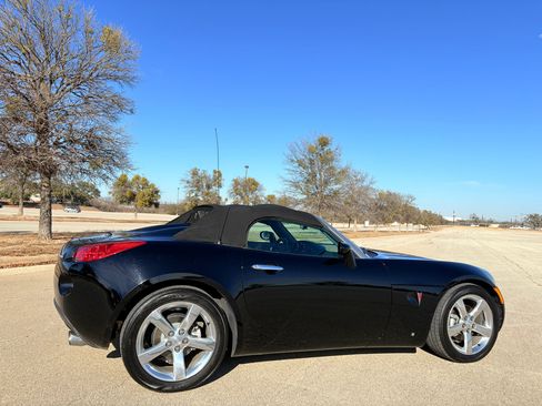 Used 2006 Pontiac Solstice 2dr Convertible w/ Premium Package image 55