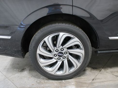 Used 2023 Lincoln Navigator Reserve image 40