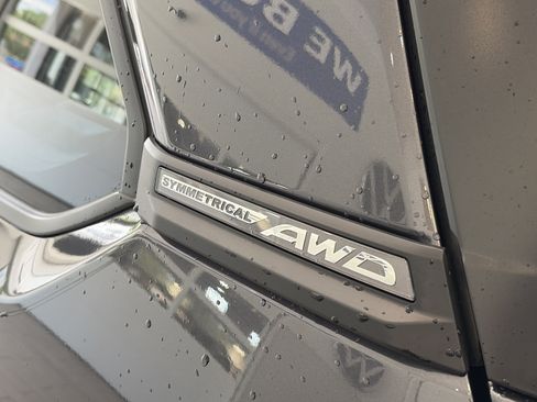 Used 2025 Subaru Forester Touring AWD/4WD image 7