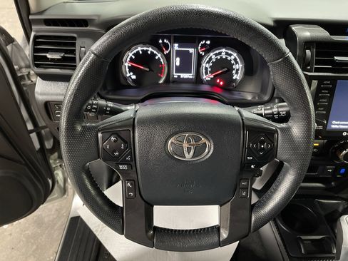 Used 2023 Toyota 4Runner TRD Off-Road Premium image 17