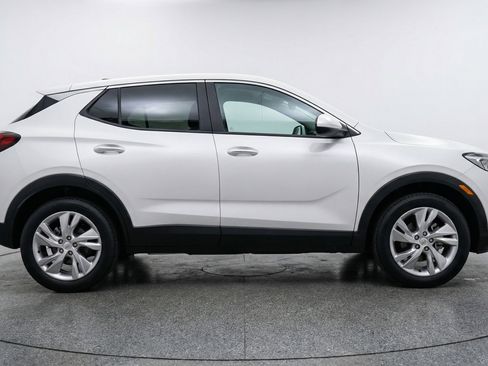 Used 2025 Buick Encore GX Preferred image 11