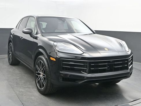 New 2026 Porsche Cayenne image 6