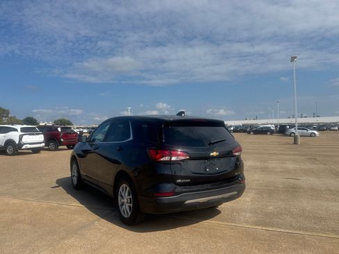 Used 2023 Chevrolet Equinox LT AWD/4WD image 17
