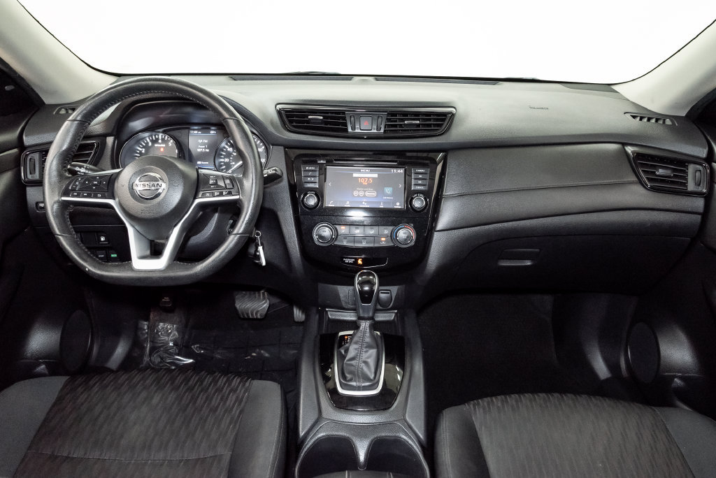 Used 2020 Nissan Rogue S w/ Special Edition Package FWD image 23