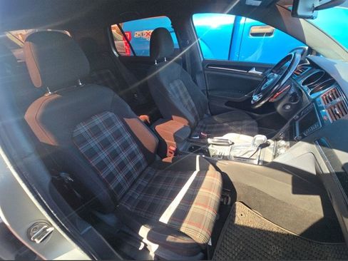 Used 2016 Volkswagen GTI S image 25