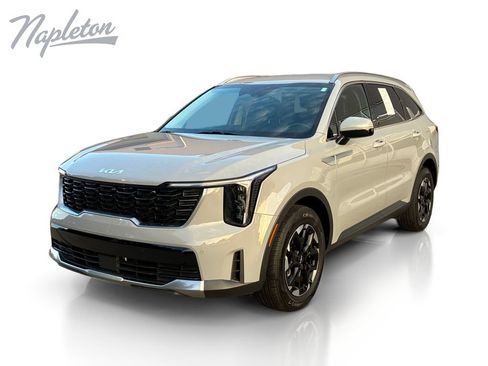 Used 2025 Kia Sorento S FWD image 1