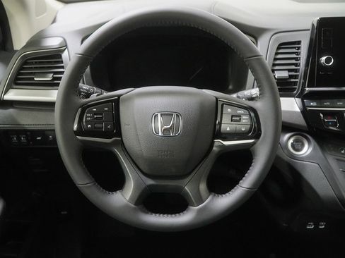 New 2026 Honda Odyssey EX-L image 24