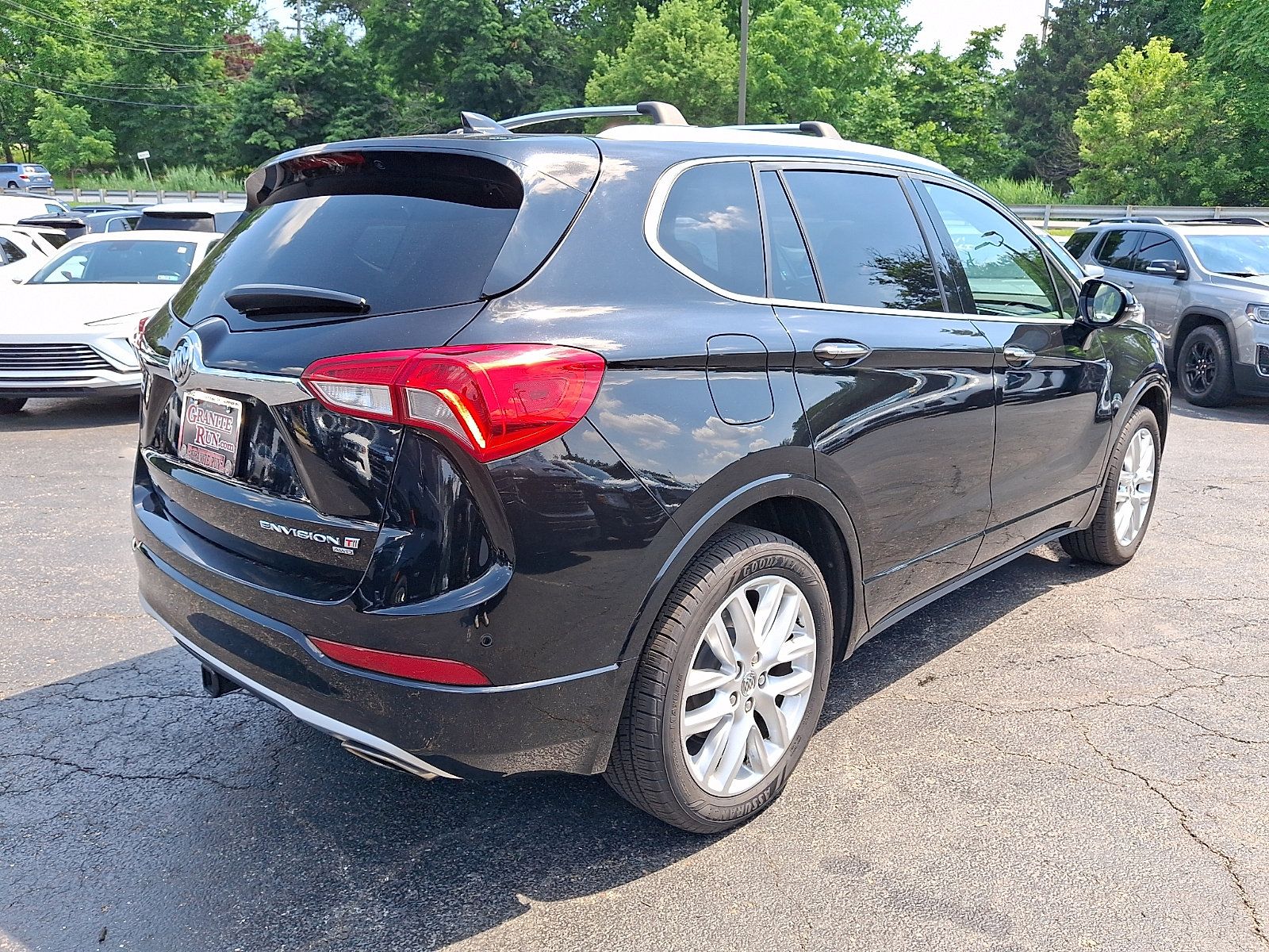 Used 2019 Buick Envision Premium w/ LPO, Active Package AWD/4WD image 6
