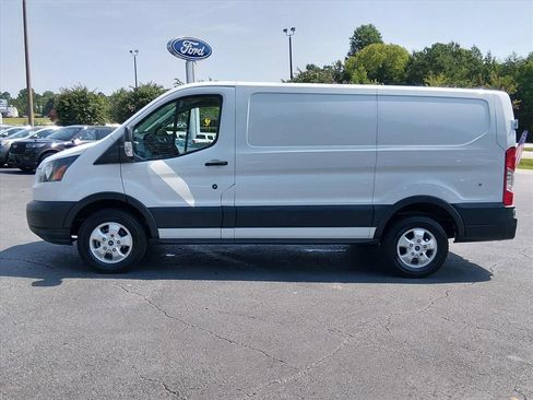 Used 2018 Ford Transit 250 130 Low Roof RWD image 7