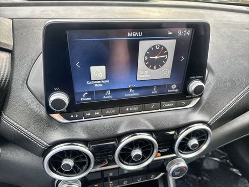 Used 2025 Nissan Sentra SV FWD image 20