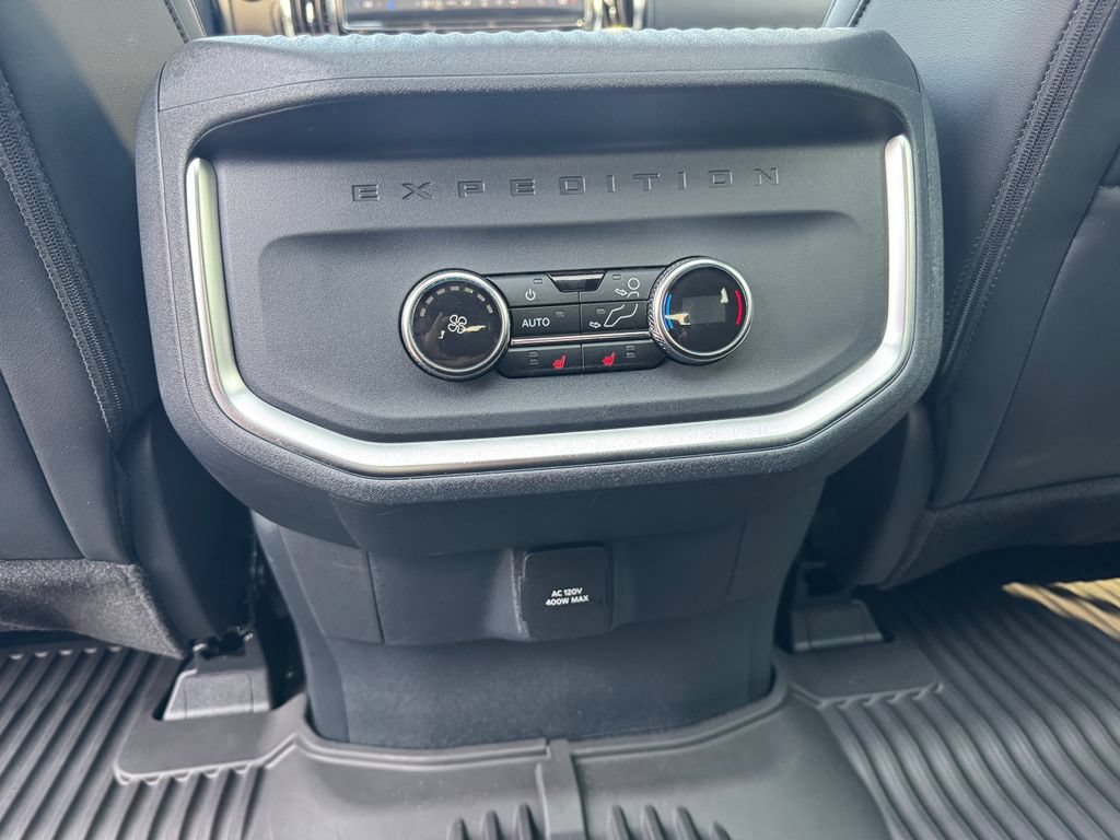 Used 2026 Ford Expedition Tremor AWD/4WD image 42