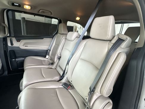 Used 2023 Honda Odyssey EX-L image 22