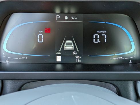 New 2026 Hyundai Elantra SE image 9