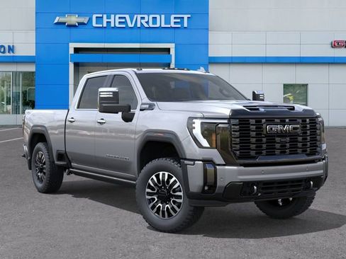 New 2026 GMC Sierra 2500 Denali Ultimate w/ LPO, Black Badging Package AWD/4WD image 7