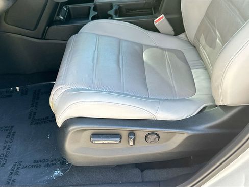 Used 2020 Honda CR-V EX-L image 18