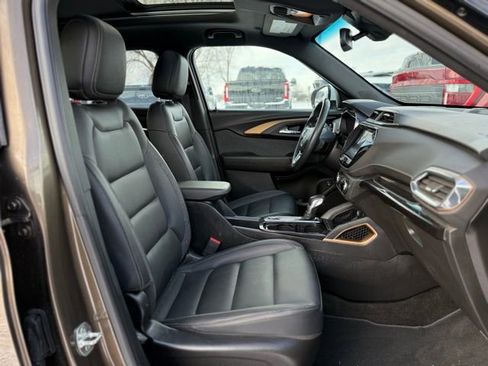 Used 2021 Chevrolet TrailBlazer ACTIV w/ Sun and Liftgate Package image 19