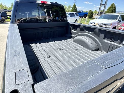 Used 2026 Ford F250 Platinum AWD/4WD image 29