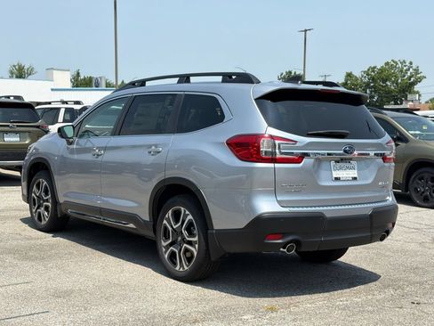 New 2026 Subaru Ascent Limited AWD/4WD image 3