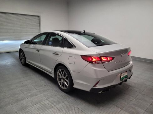 Used 2019 Hyundai Sonata Limited w/ Cargo Package FWD image 5