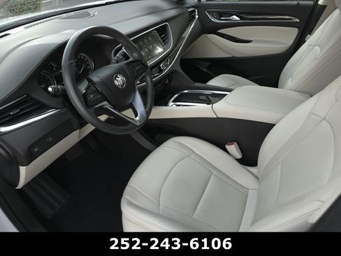 Used 2023 Buick Enclave Essence w/ Experience Buick Package FWD image 12