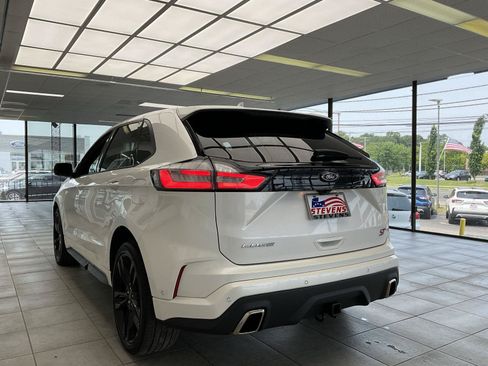 Used 2019 Ford Edge ST w/ Equipment Group 401A AWD/4WD image 7