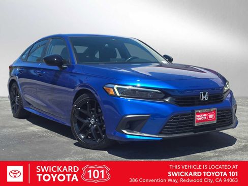 Used 2023 Honda Civic Sport image 1