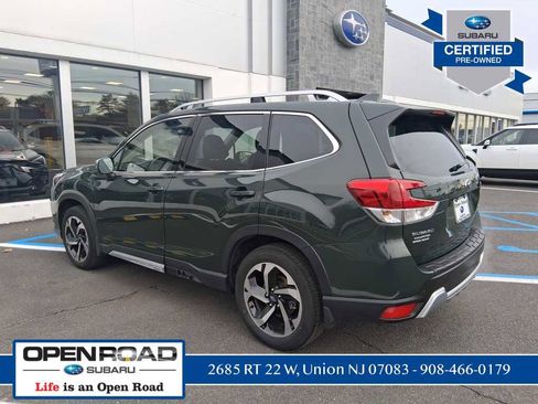 Used 2023 Subaru Forester Touring image 6