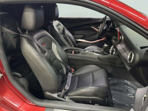 Used 2017 Chevrolet Camaro SS image 43