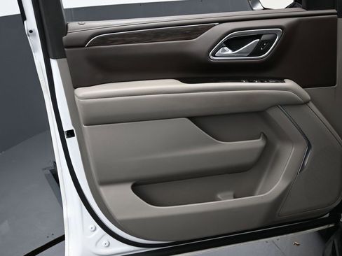 Used 2022 Chevrolet Tahoe LS w/ Driver Alert Package image 39