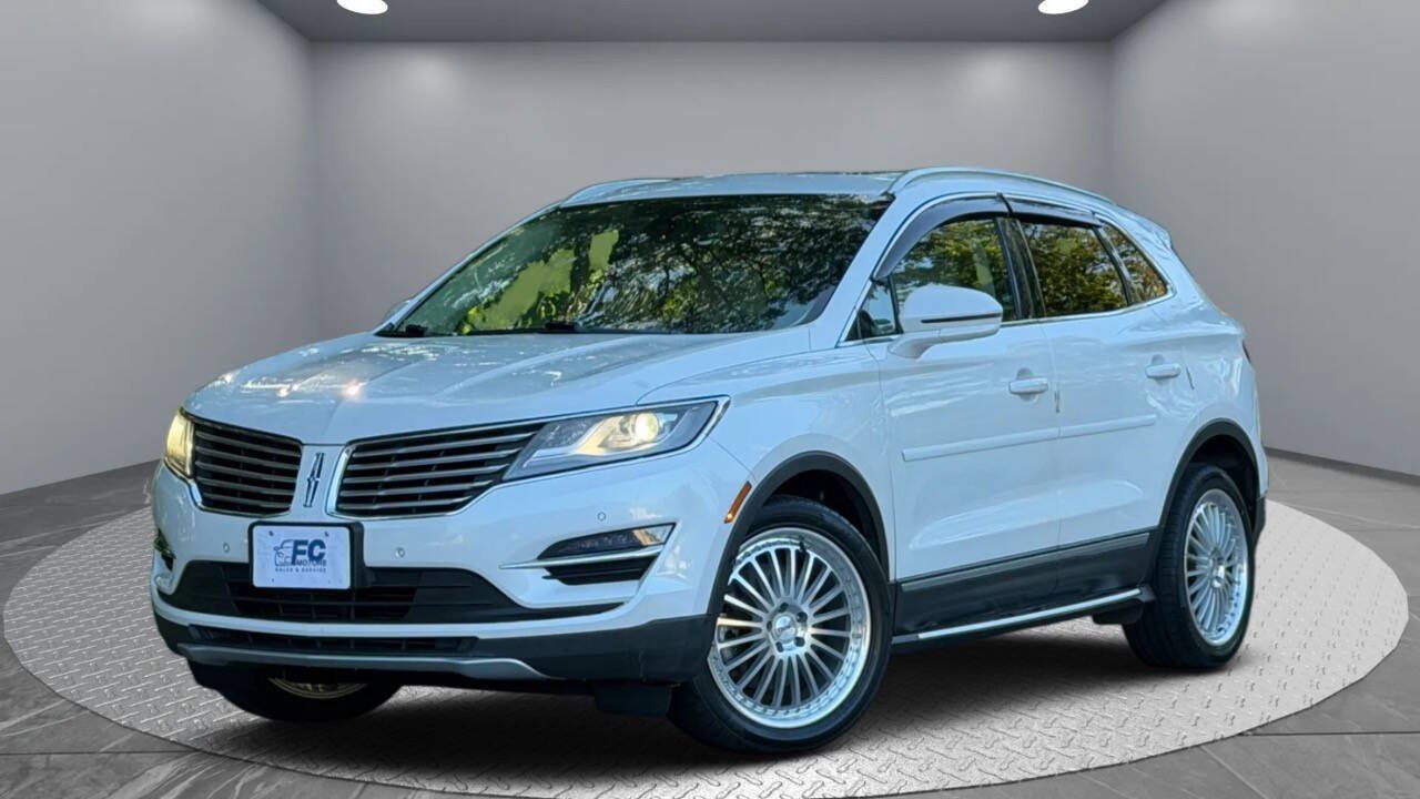 Used 2016 Lincoln MKC Reserve AWD/4WD image 1
