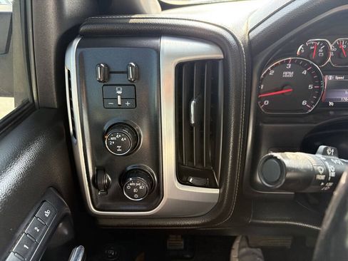 Used 2014 GMC Sierra 1500 SLT w/ SLT Preferred Package AWD/4WD image 16