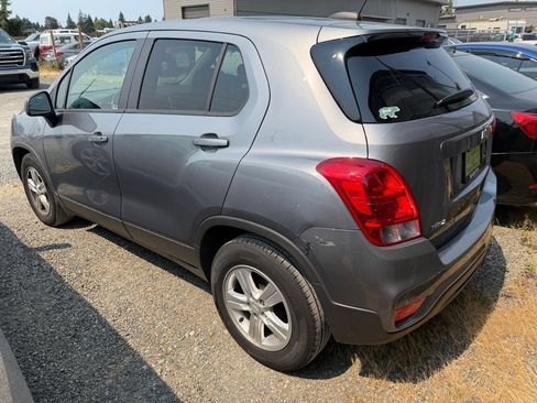 Used 2020 Chevrolet Trax LS w/ Tint and Cruise Package FWD image 2