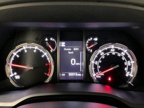 Certified 2024 Toyota 4Runner TRD Off-Road Premium AWD/4WD image 21