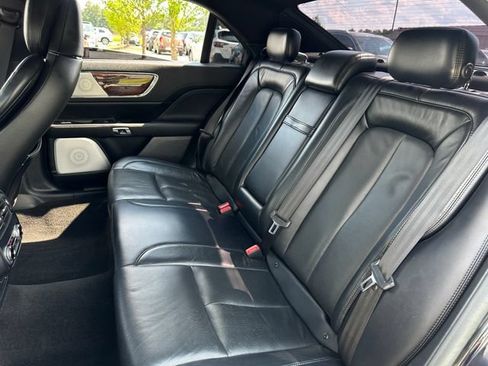 Used 2020 Lincoln Continental Reserve w/ Luxury Package AWD/4WD image 19