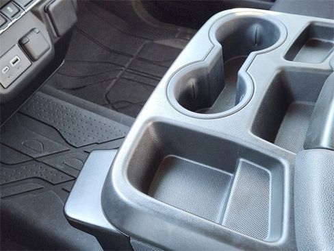 Used 2024 Chevrolet Silverado 1500 Custom image 15