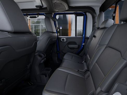 New 2026 Jeep Gladiator Mojave AWD/4WD image 24