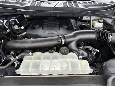 Used 2022 Ford F150 Lariat AWD/4WD image 10