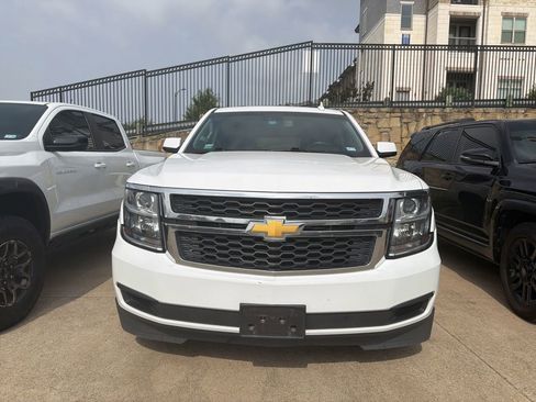 Used 2019 Chevrolet Tahoe LT RWD image 2