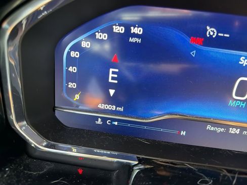 Used 2023 Chevrolet Silverado 1500 High Country image 13