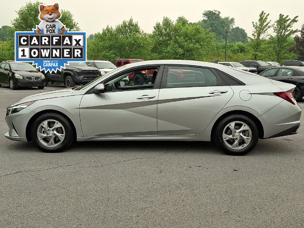 Used 2021 Hyundai Elantra SE FWD image 6